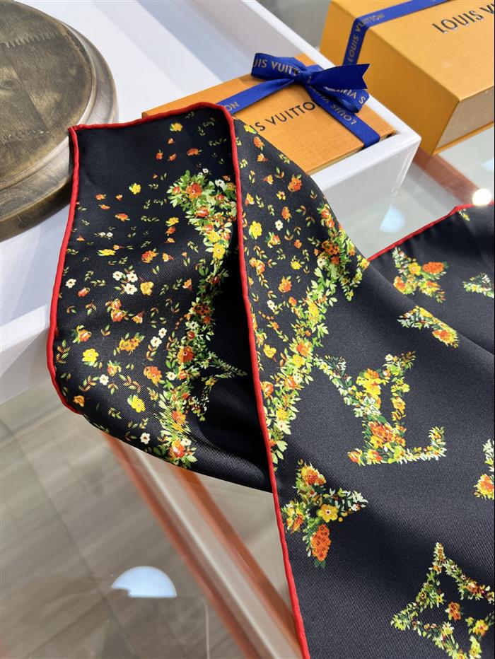 2026116111038782 100